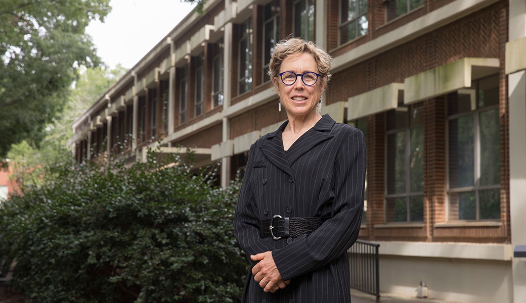 photo of UGA professor Sally Walker