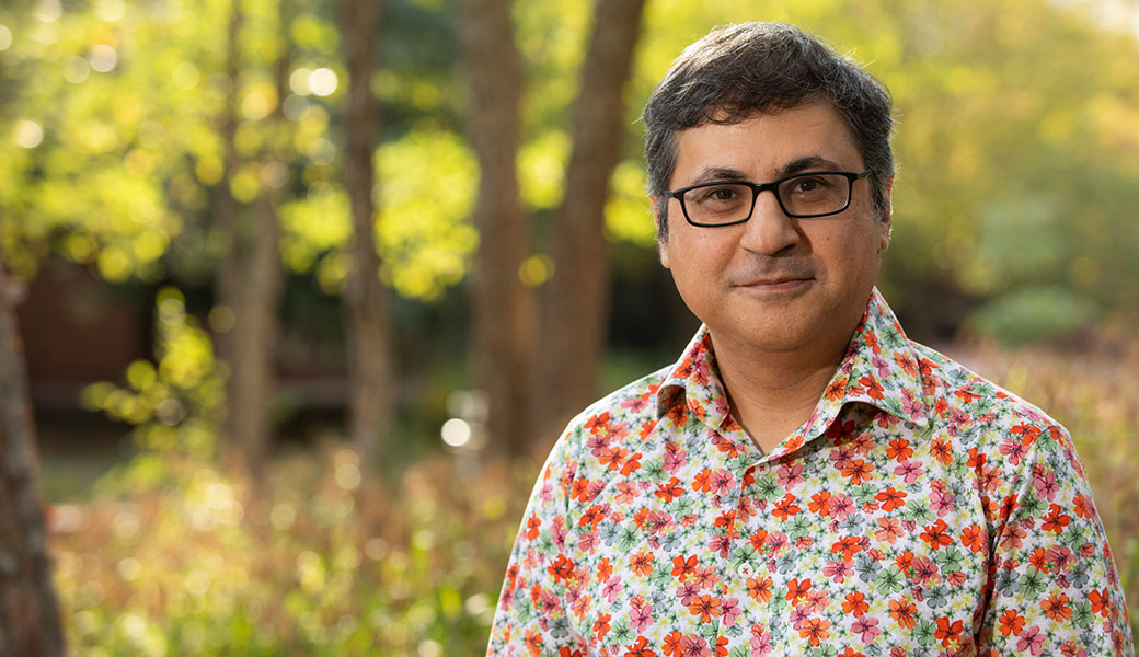 Professor Pejman Rohani in the gardens in front of the Ecology Building