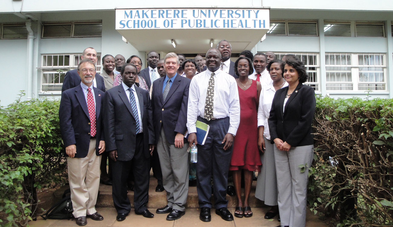 group photo at Makerere University in Kampala, Uganda