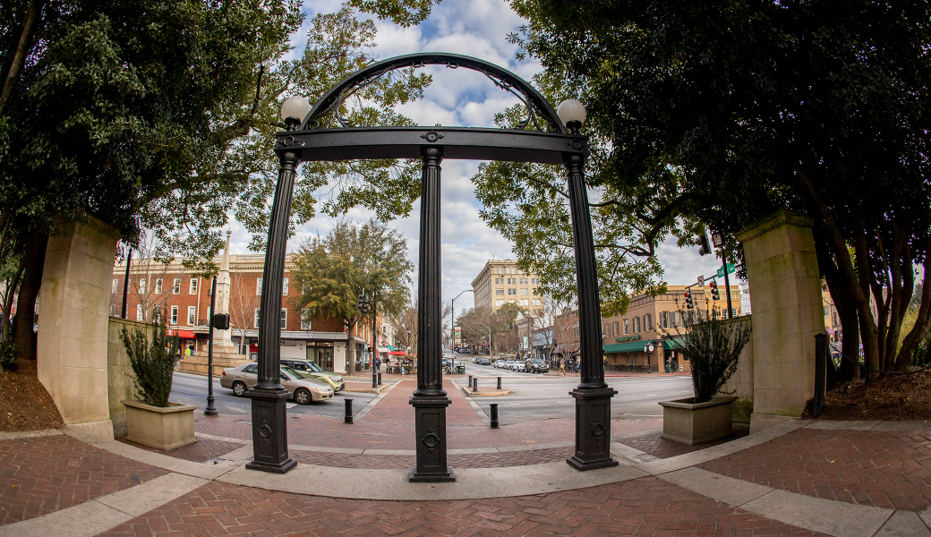 photo of the UGA arch