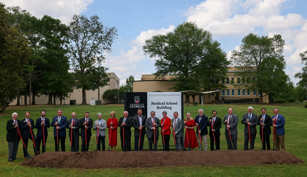 UGA officials and state dignitaries mark the groundbreaking of the new medical education and research building for the School of Medicine on the Health Sciences Campus.