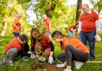 People living in disadvantaged communities or areas with high levels of economic inequality were less likely to volunteer, according to a new UGA study.