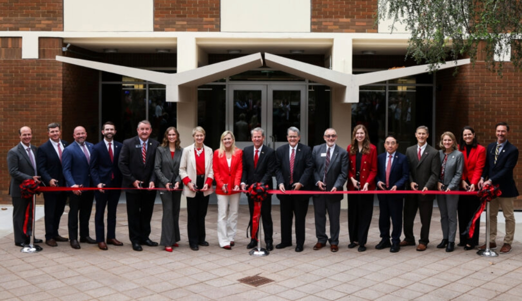 University and state leaders cut the ribbon during the Science and Ag Hill dedication ceremony.