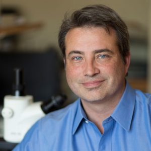 Portrait of Michael Yabsley in lab