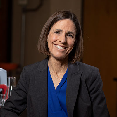 Luft-Julie Julie Luft portrait