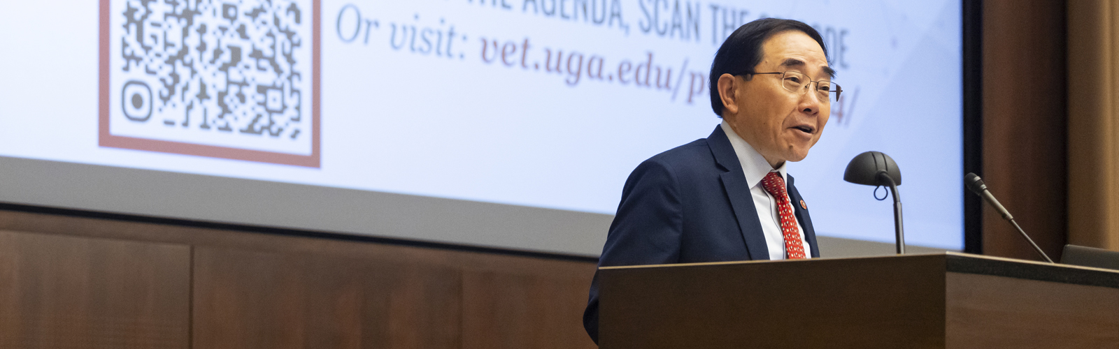 S. Jack Hu, senior vice president for academic affairs and provost, speaks during the Precision One Health Initiative Symposium at the University of Georgia Center for Continuing Education & Hotel. (Chamberlain Smith/UGA)